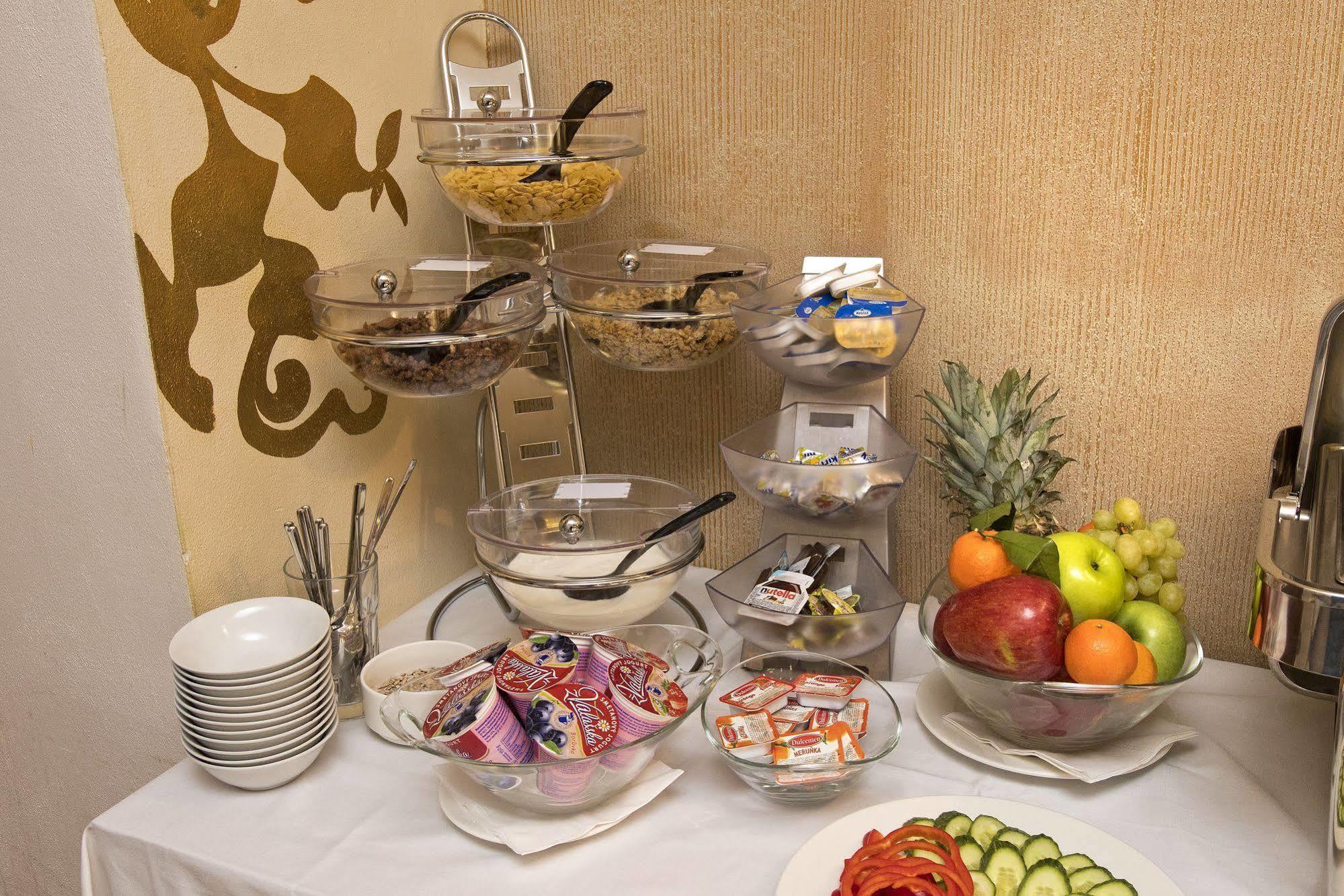 Hotel Art Písek Екстериор снимка